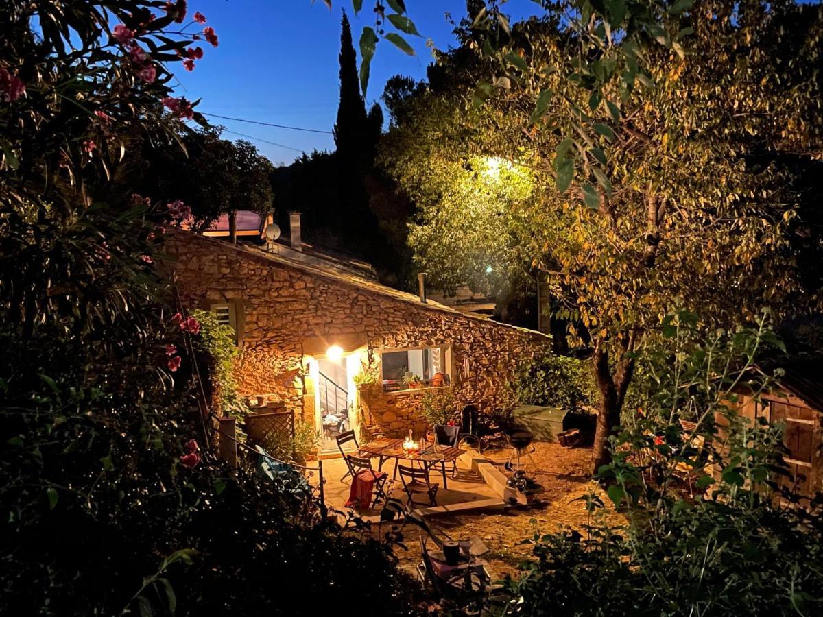 Jolie Annexe Du Mas Dans Le Coeur De La Garrigue Nimoise Villa Nîmes Eksteriør billede